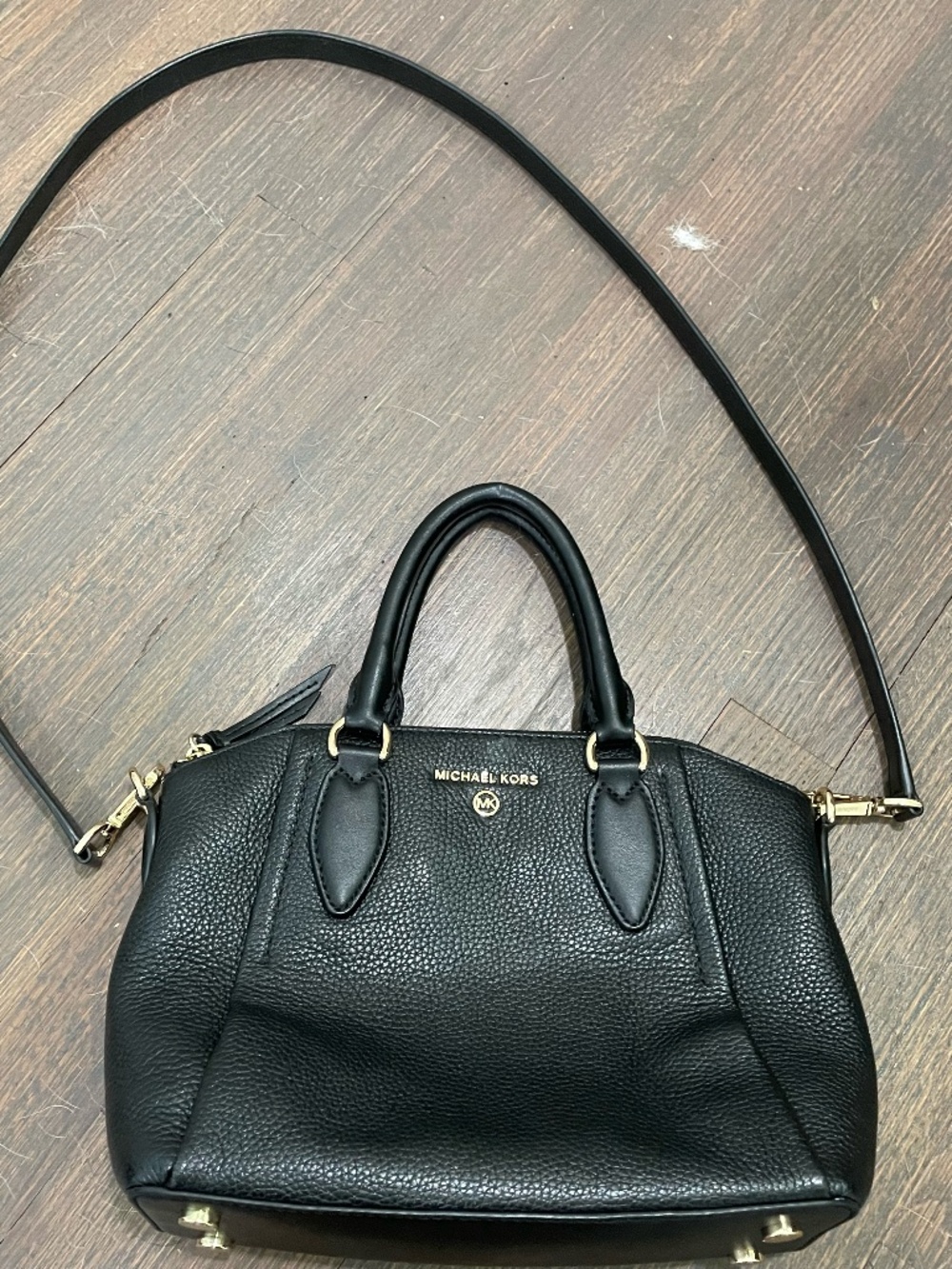 Trendy Authentic Michael Kors Black Purse